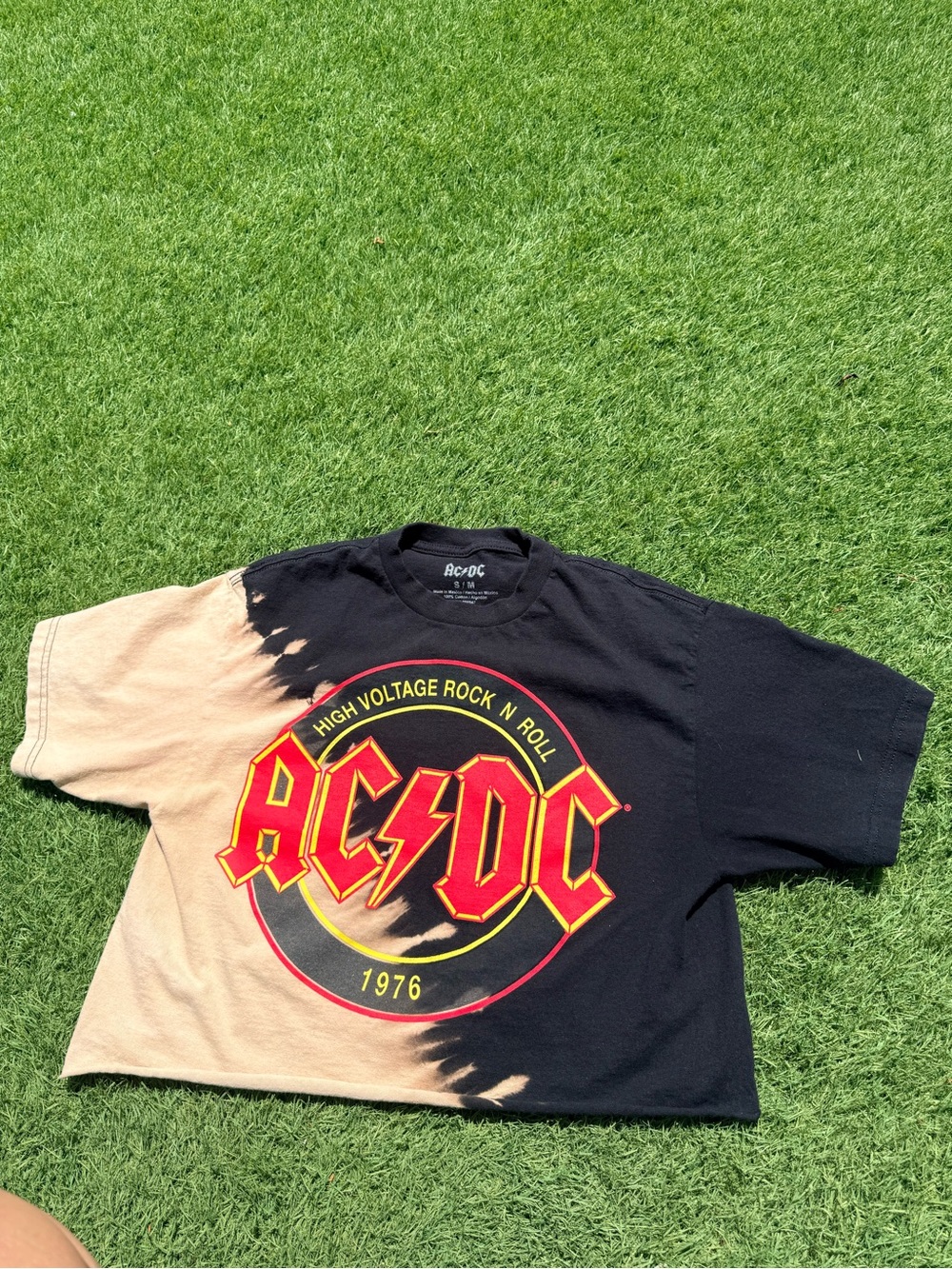 AC/DC KidsHigh Voltage Rock T-Shirt - Black & Tan